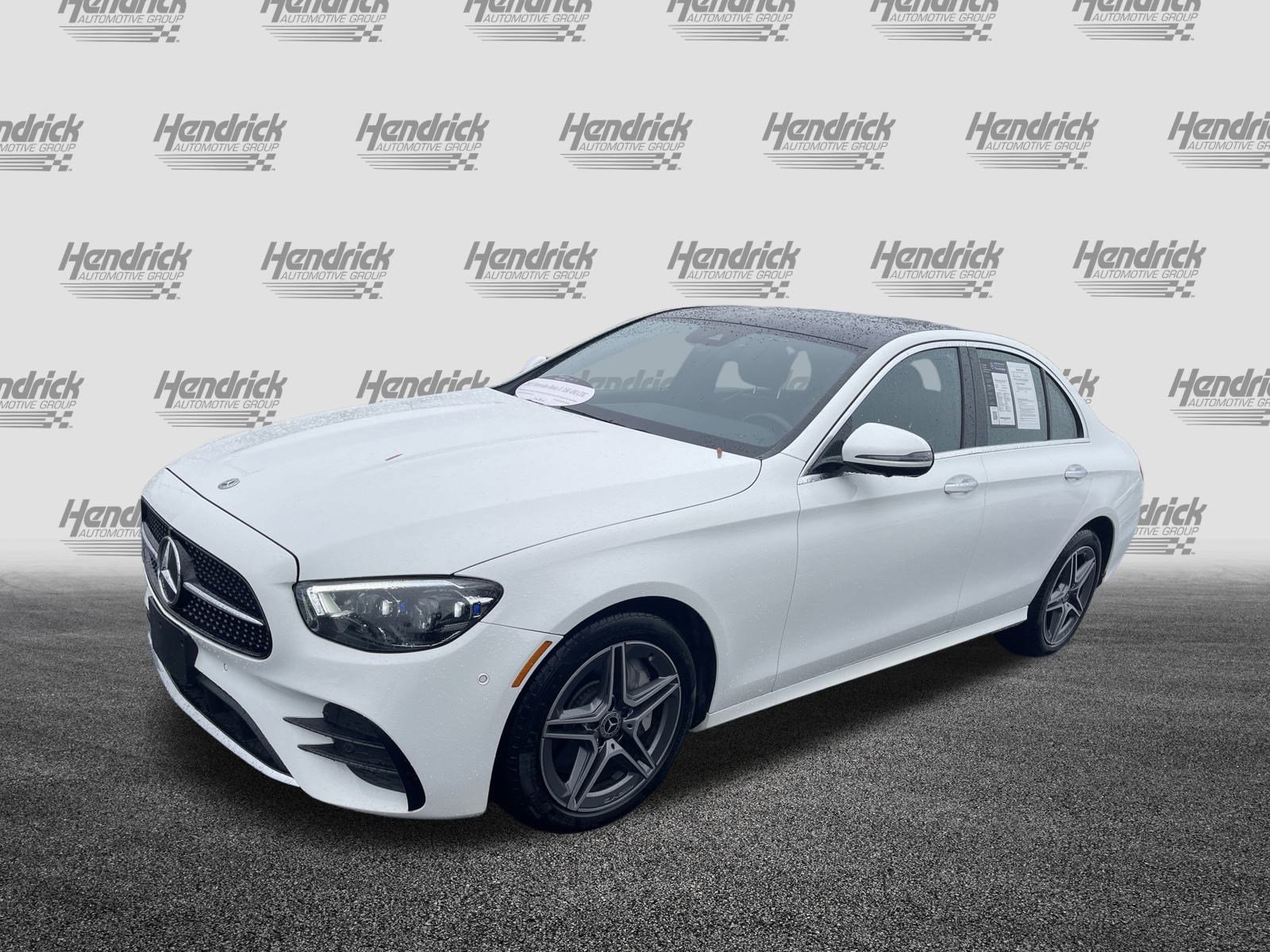 Used 2023 Mercedes-Benz E 350 4MATIC Sedan image 5