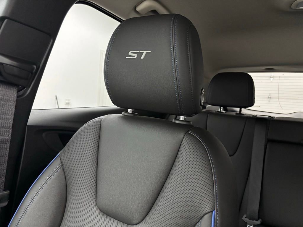 New 2026 Buick Encore GX Sport Touring w/ Advanced Technology Package image 31