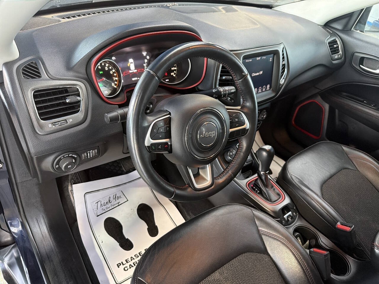 Used 2019 Jeep Compass Trailhawk AWD/4WD image 15