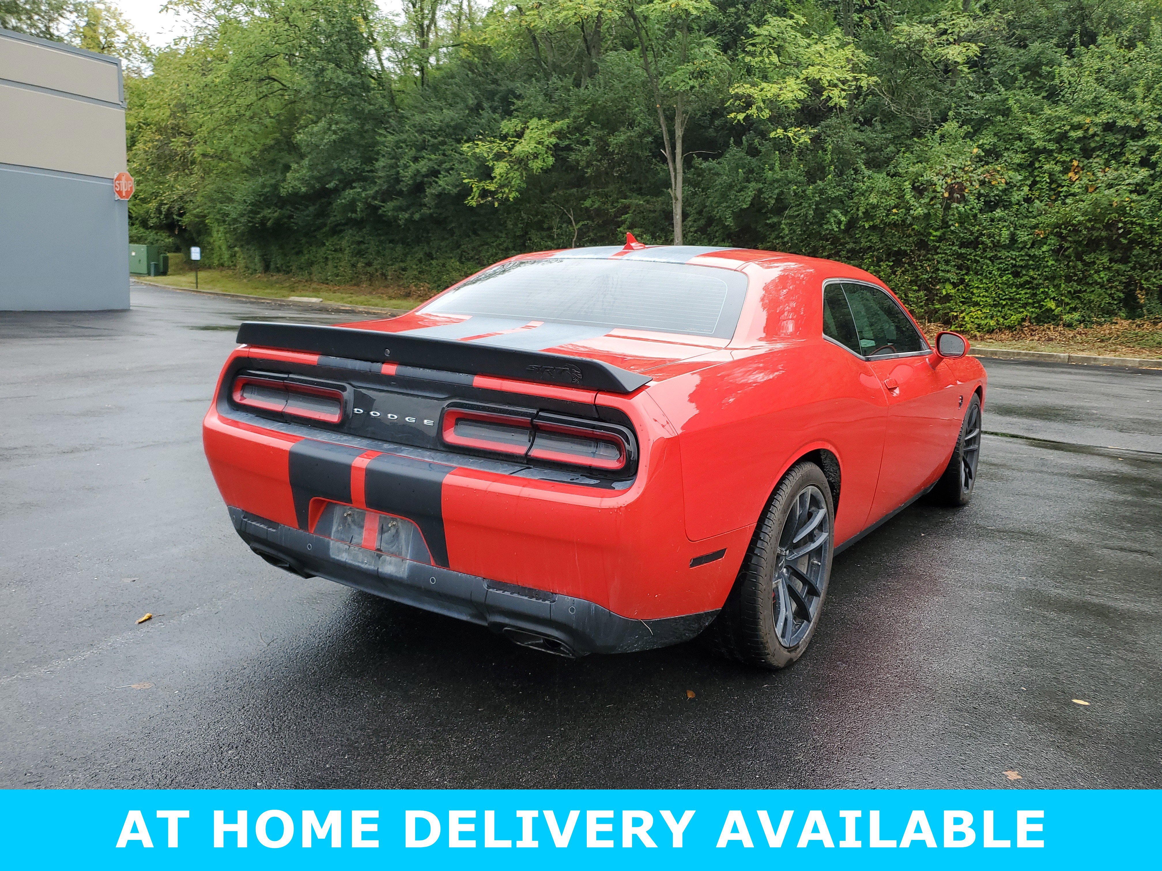Used 2023 Dodge Challenger SRT Hellcat w/ Driver Convenience Group image 4