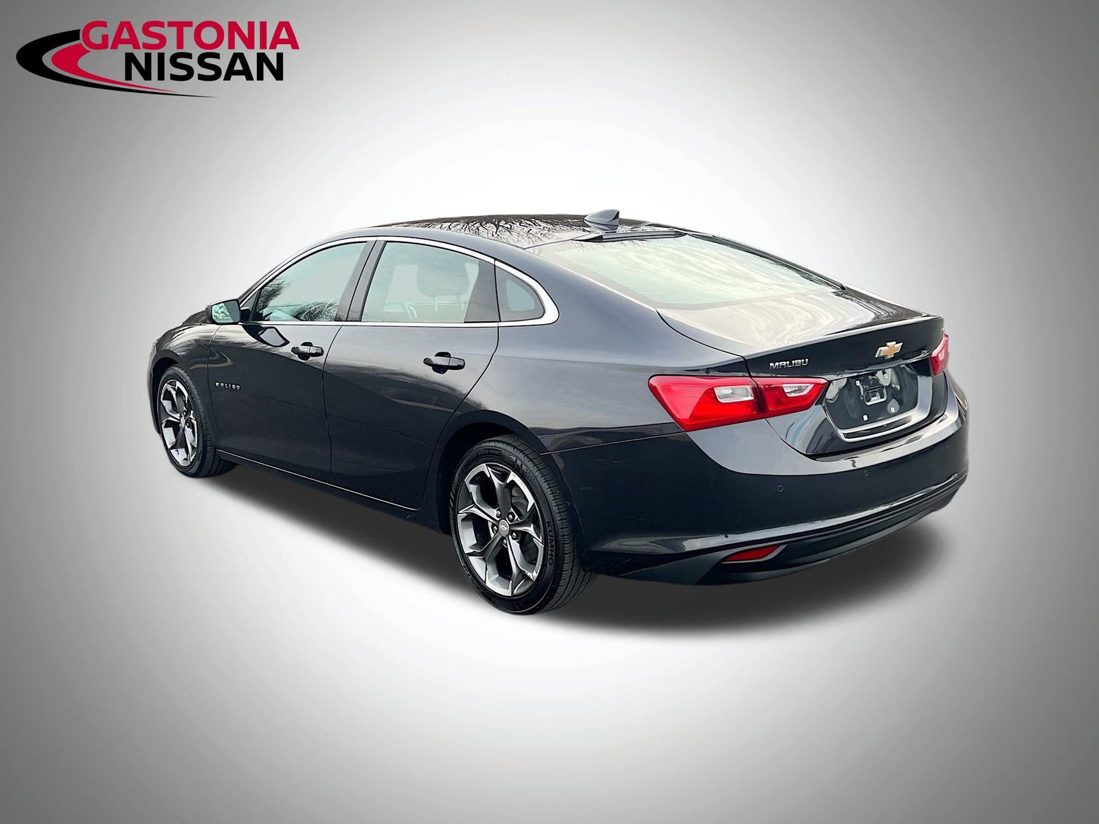 Used 2023 Chevrolet Malibu LT w/ Driver Confidence Package image 6