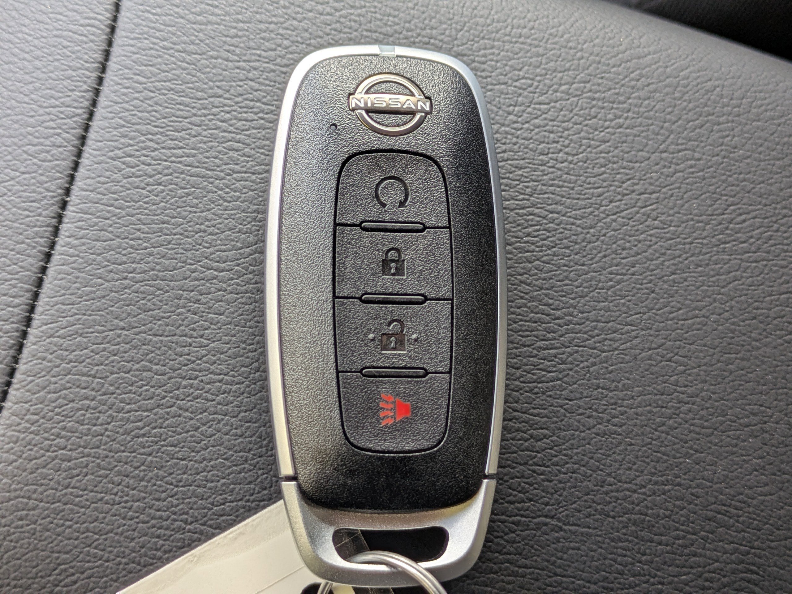 New 2026 Nissan Kicks SV image 31