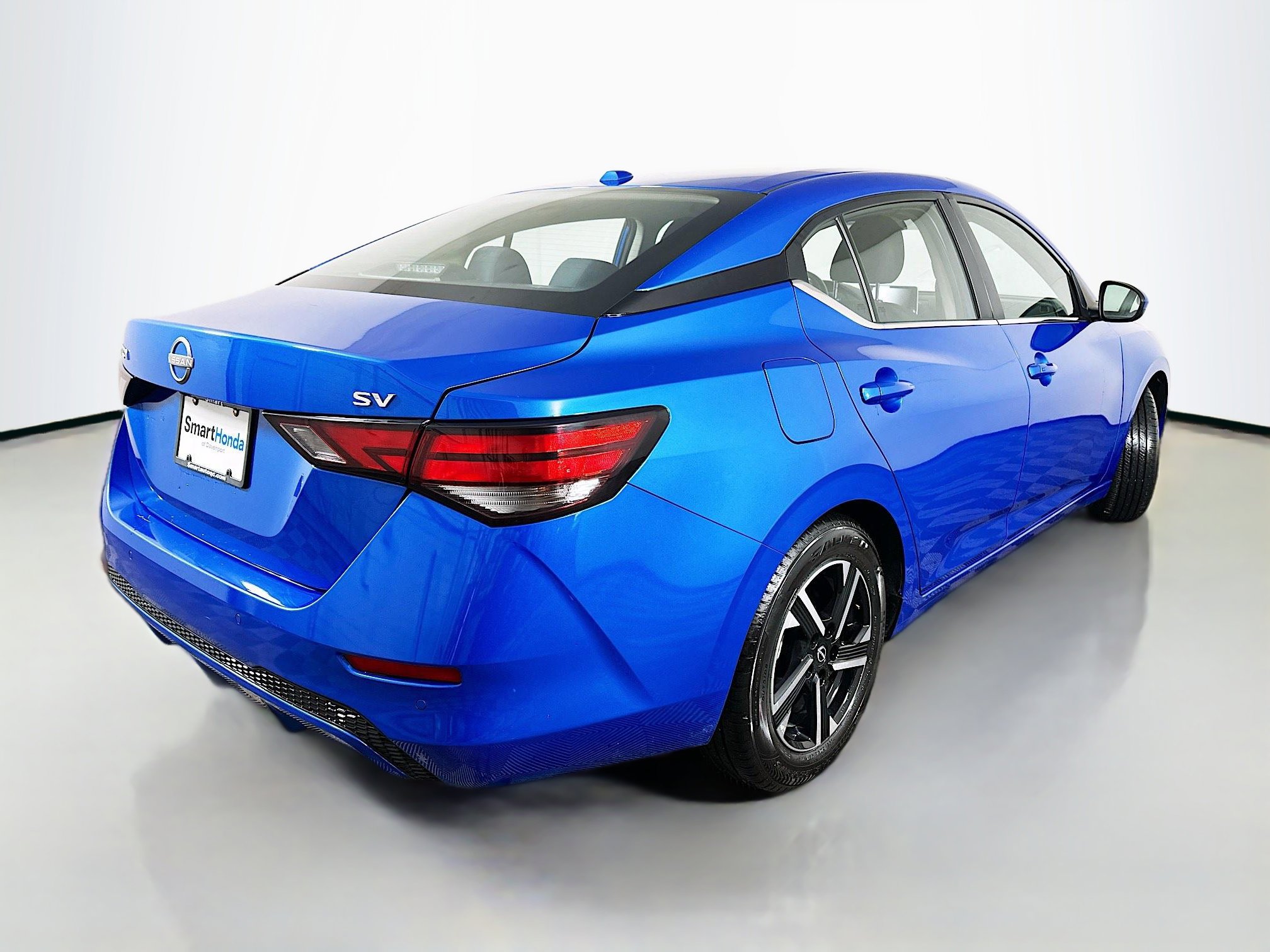 Used 2024 Nissan Sentra SV FWD image 7