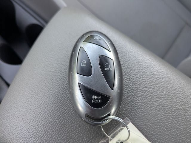 Used 2024 Hyundai Elantra SEL FWD image 27