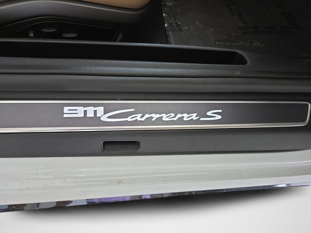Used 2022 Porsche 911 Carrera S RWD image 35