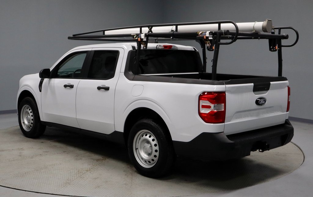 Certified 2025 Ford Maverick XLT w/ Equipment Group 302A image 9