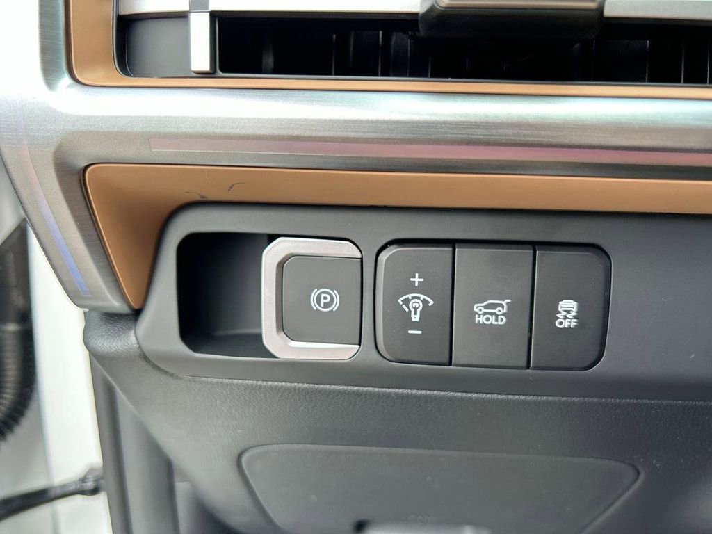 New 2026 Hyundai Santa Fe Limited FWD image 28