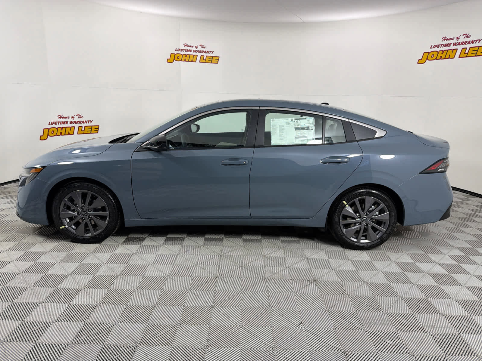 New 2026 Nissan Sentra SL w/ Floor Mat Package image 2