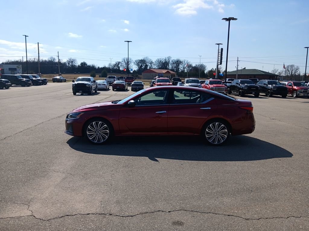 Used 2023 Nissan Altima 2.5 SL image 4