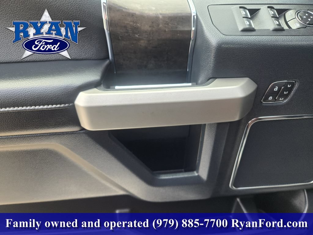 Certified 2022 Ford F250 Lariat w/ Lariat Ultimate Package AWD/4WD image 16