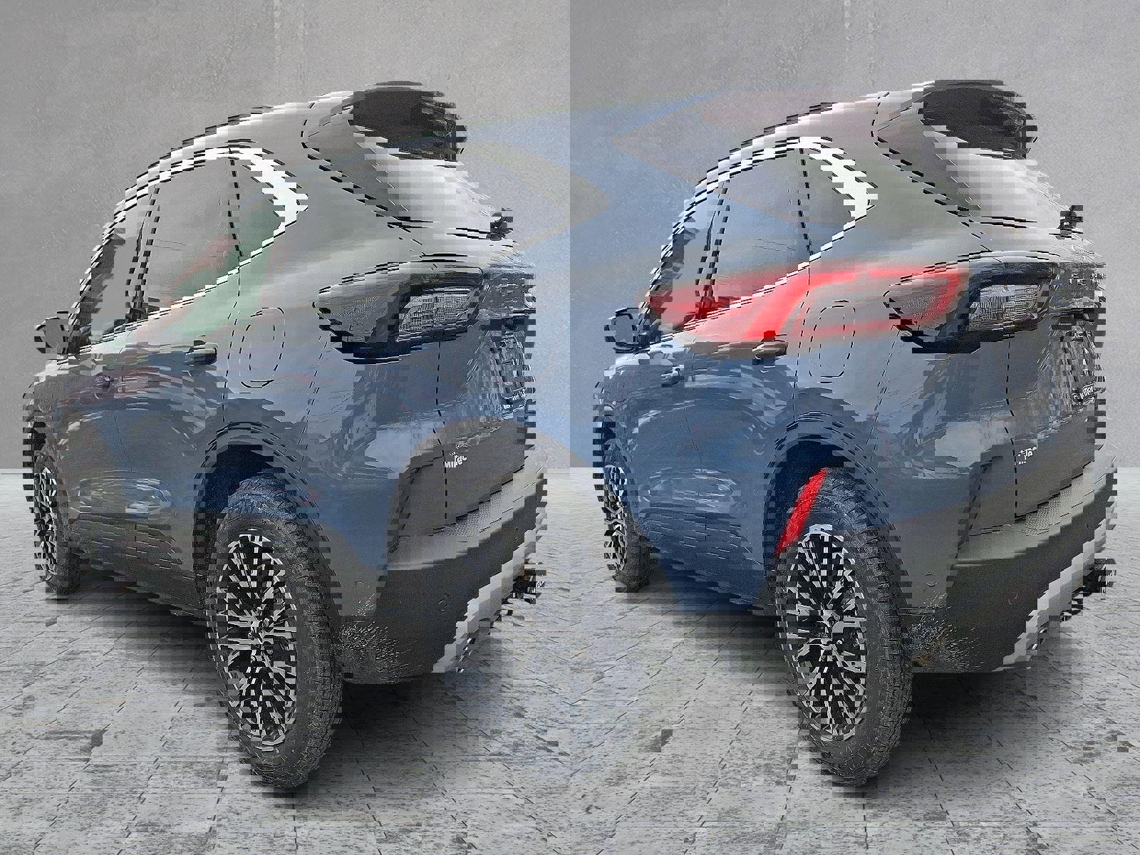 Used 2024 Ford Escape SE w/ PHEV Premium Package image 3