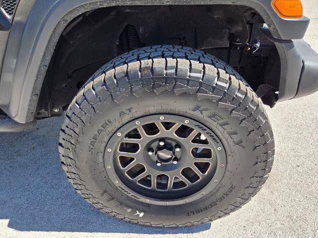 Certified 2018 Jeep Wrangler Unlimited Sport S AWD/4WD image 18