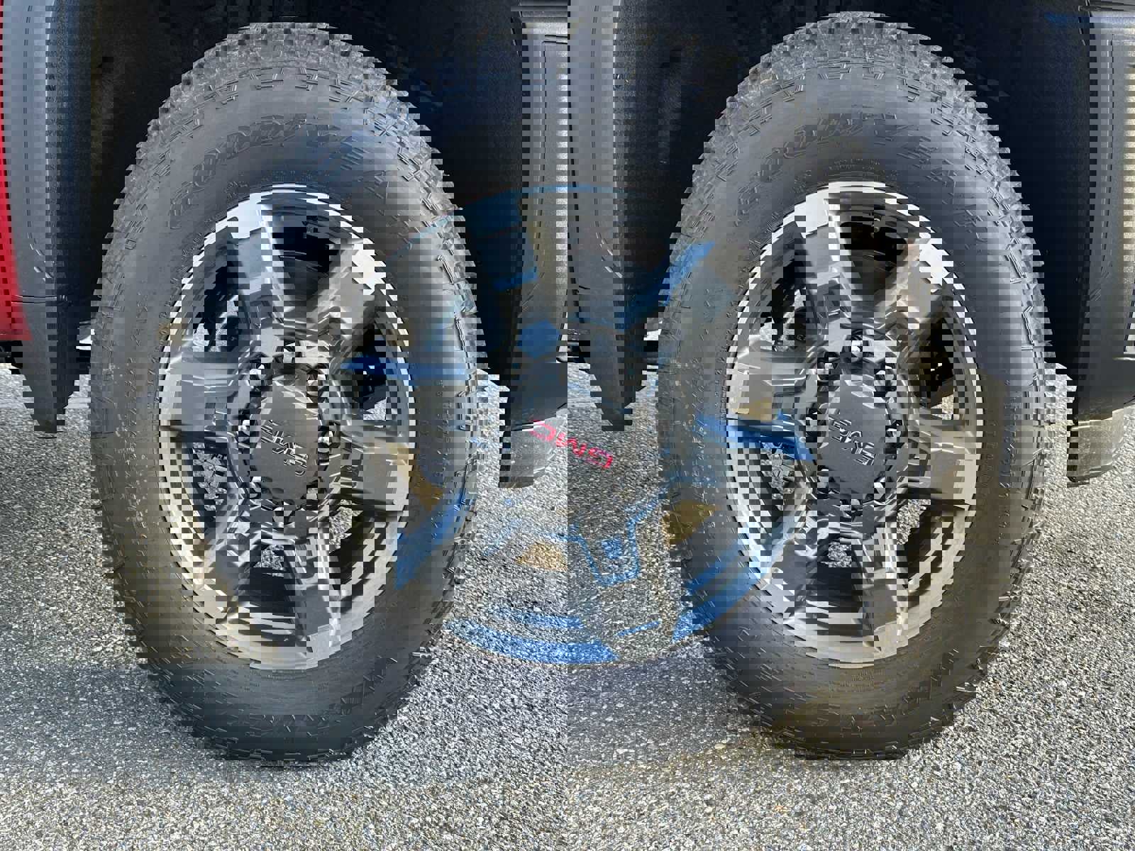 New 2026 GMC Sierra 2500 SLT image 9