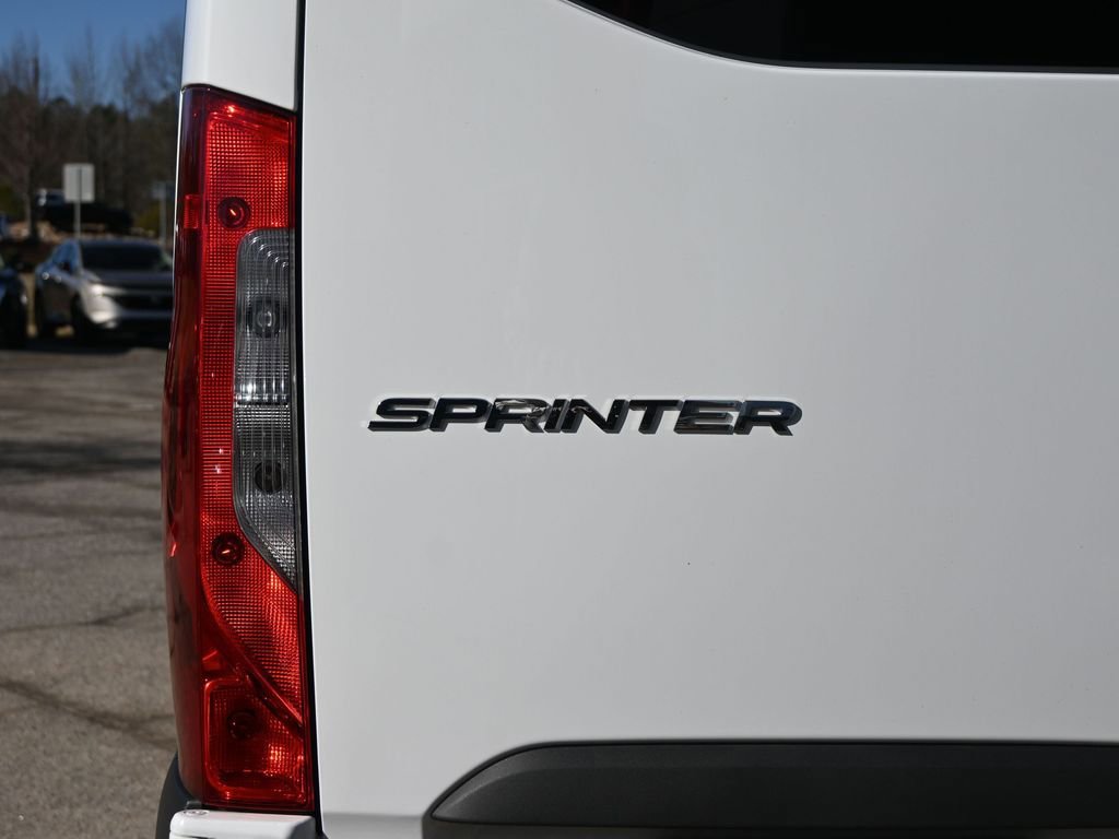 Used 2024 Mercedes-Benz Sprinter 2500 image 13