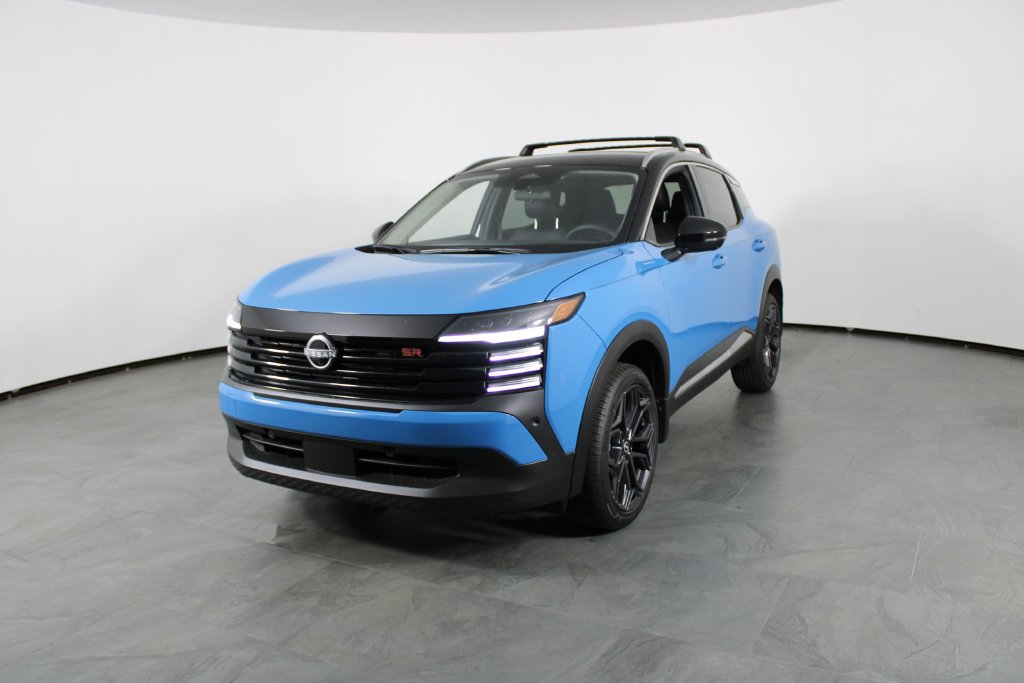 New 2027 Nissan Kicks SR FWD image 2