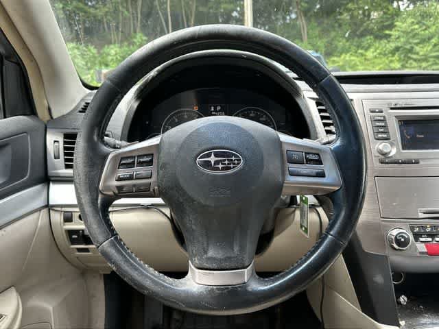 Used 2014 Subaru Outback 2.5i Premium w/ Moonroof Package AWD/4WD image 7