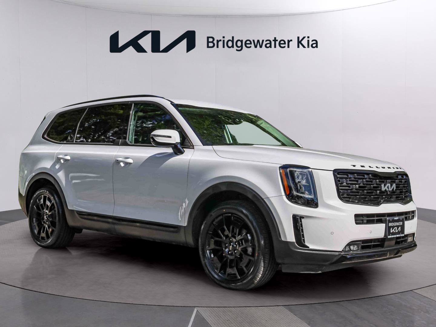 Certified 2022 Kia Telluride SX w/ Nightfall Edition Package