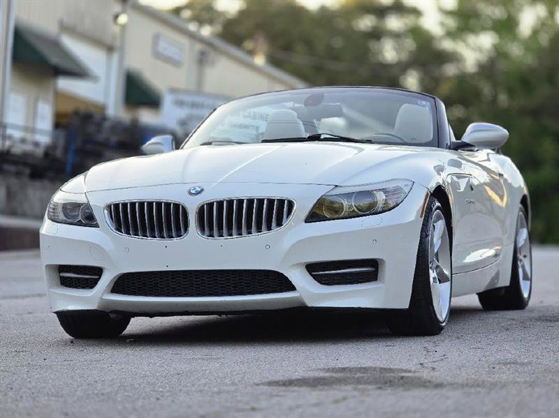 Used 2011 BMW Z4 sDrive35is RWD image 18