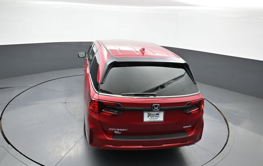 Certified 2025 Honda Odyssey Touring image 42