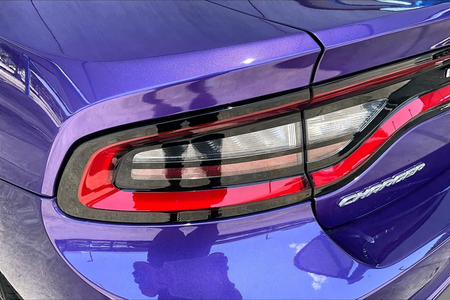 Used 2023 Dodge Charger SXT RWD image 28