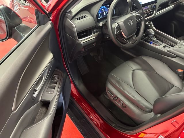 Certified 2026 Toyota Grand Highlander XLE image 10