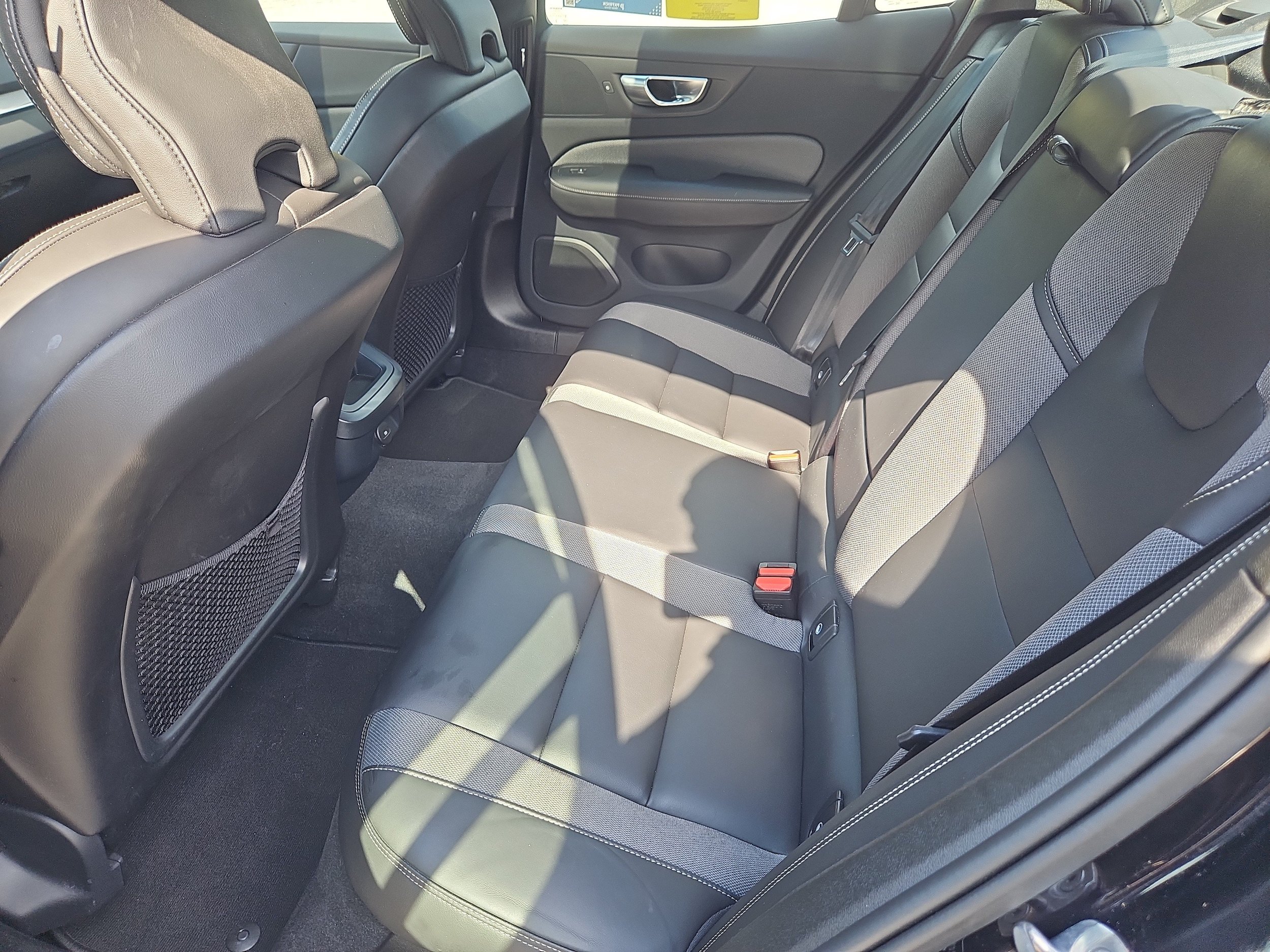 Used 2024 Volvo S60 B5 Plus w/ Climate Package AWD/4WD image 33