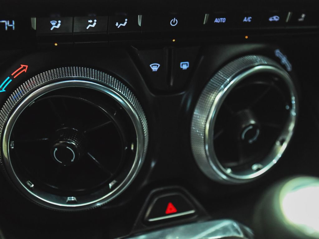 Used 2020 Chevrolet Camaro LT w/ 1LE Track Performance Package image 22