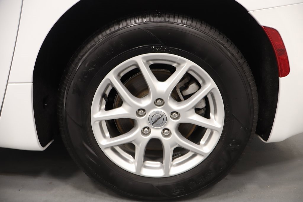 Used 2025 Chrysler Pacifica Select image 25