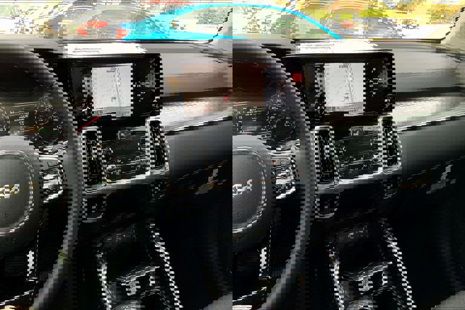 Used 2024 Kia Sorento EX image 6