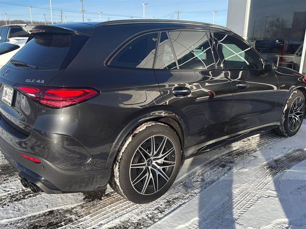 Used 2025 Mercedes-Benz GLC 43 AMG 4MATIC image 5