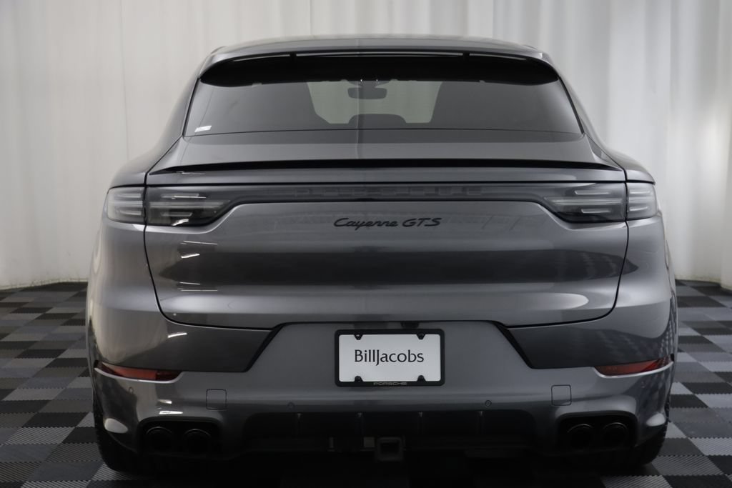Used 2023 Porsche Cayenne GTS w/ Premium Package AWD/4WD image 15