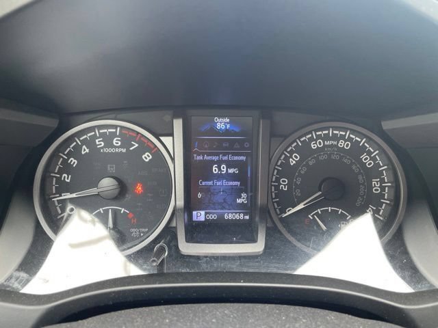 Used 2020 Toyota Tacoma TRD Off-Road w/ TRD Premium Off Road Package AWD/4WD image 6