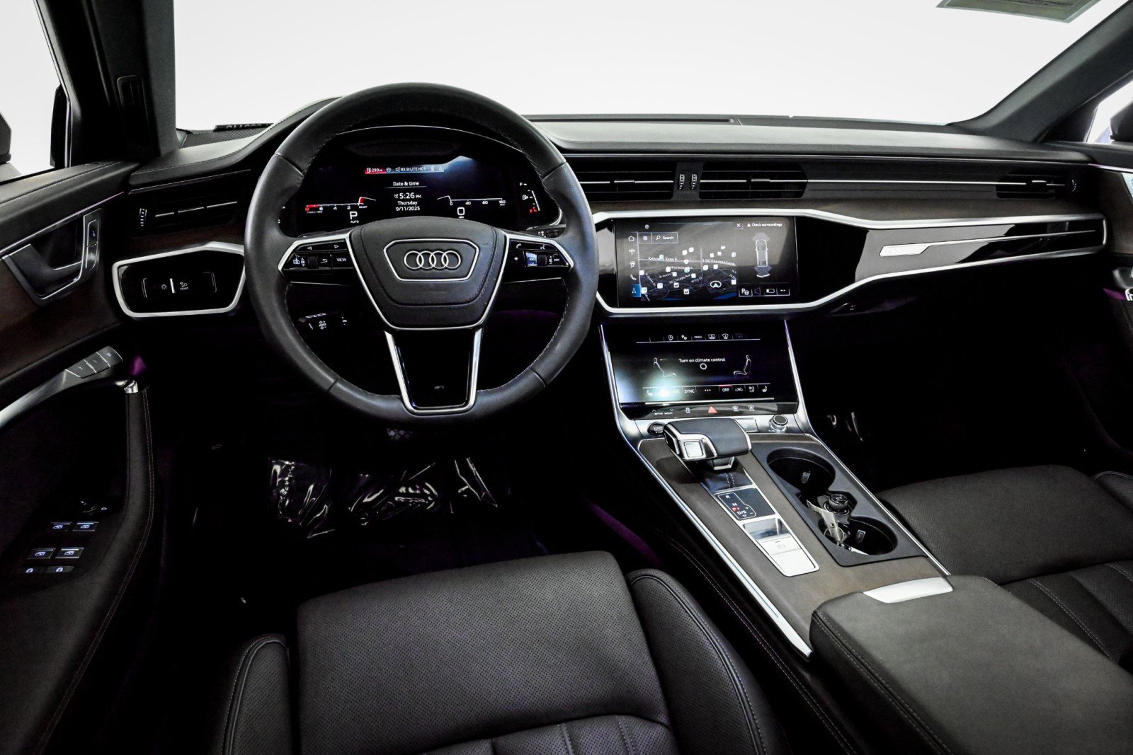Used 2025 Audi A6 3.0T Prestige w/ Prestige Package image 4