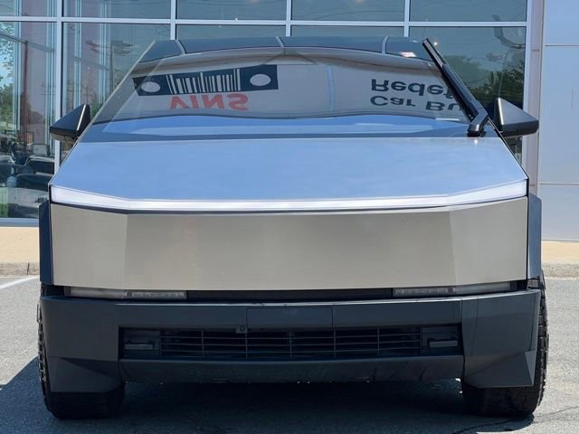 Used 2025 Tesla Cybertruck Cyberbeast AWD/4WD image 15