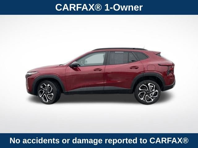 Used 2024 Chevrolet Trax RS w/ Driver Confidence Package image 2