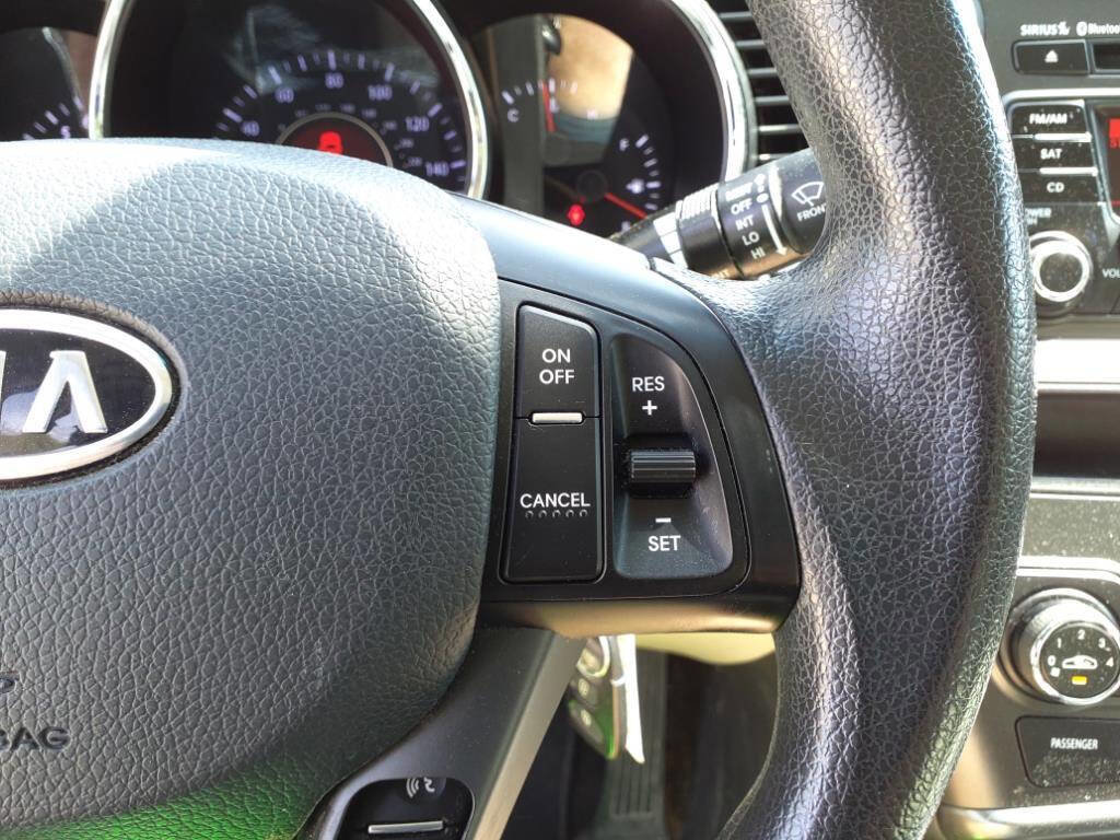 Used 2012 Kia Optima LX image 20