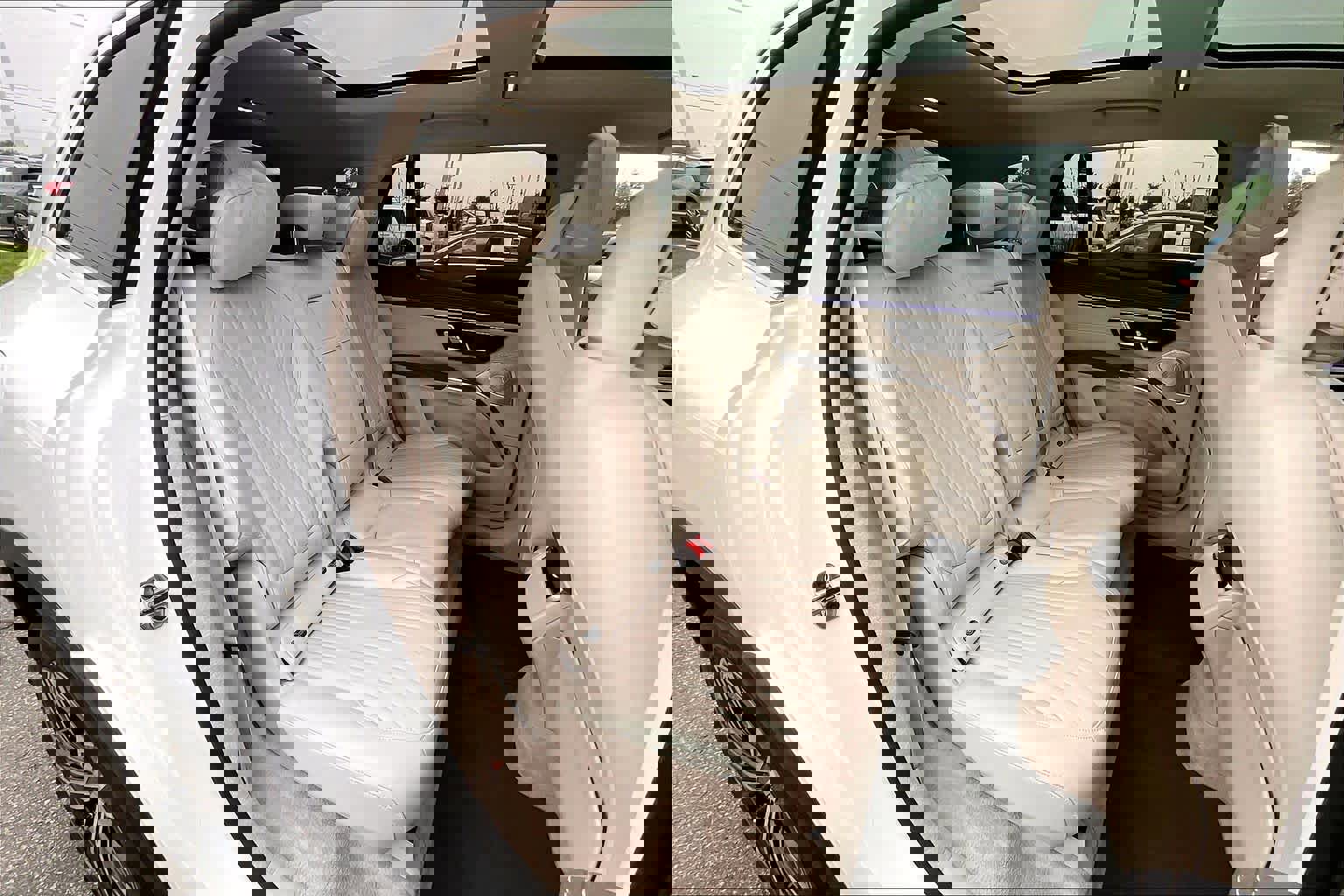 Used 2023 Mercedes-Benz EQS 450+ SUV image 19