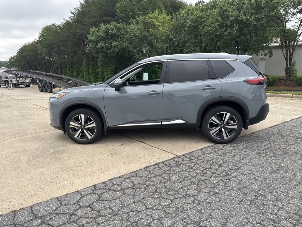Used 2023 Nissan Rogue SL w/ SL Premium Package FWD image 15