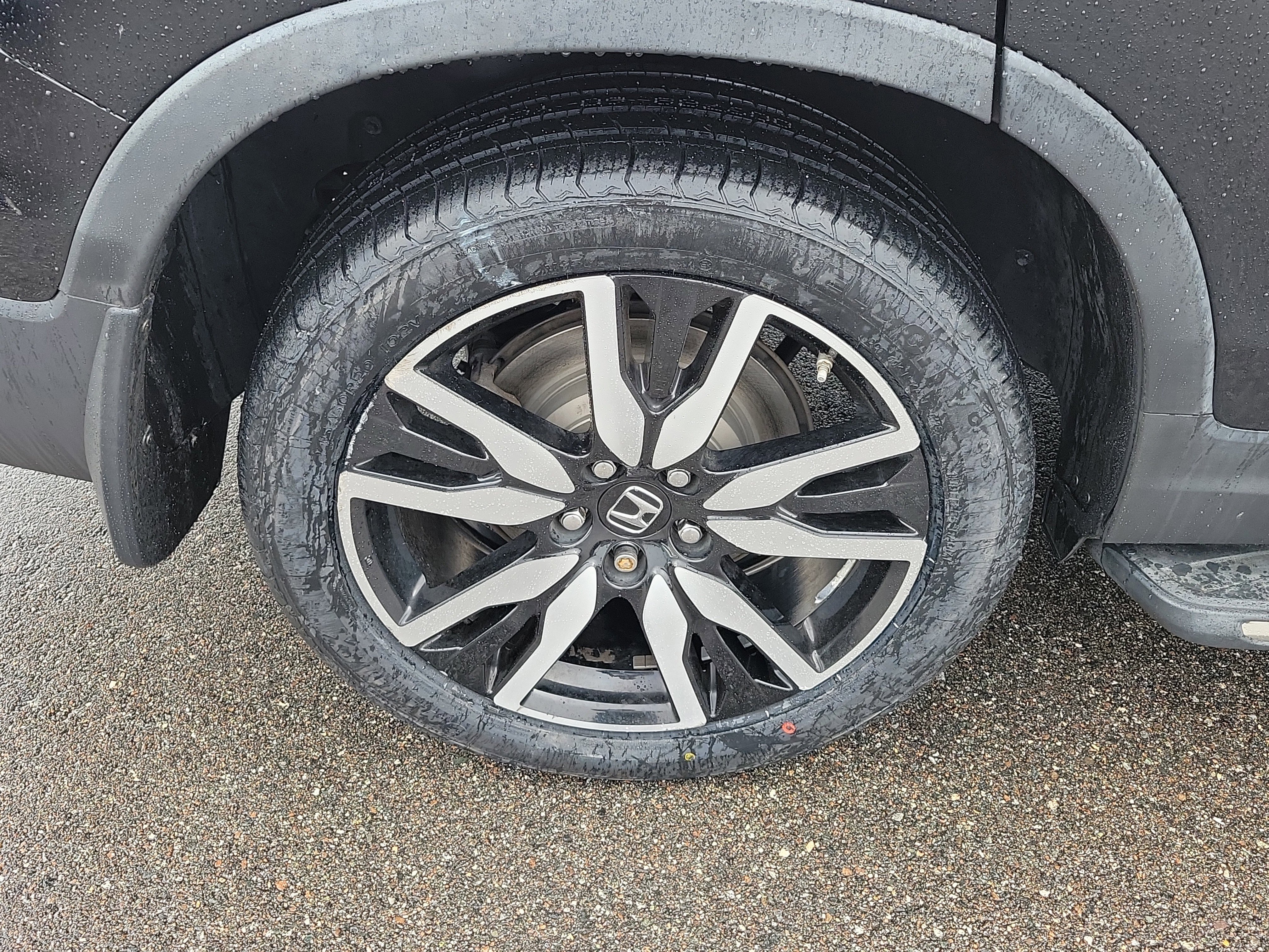 Used 2019 Honda Pilot Touring image 42