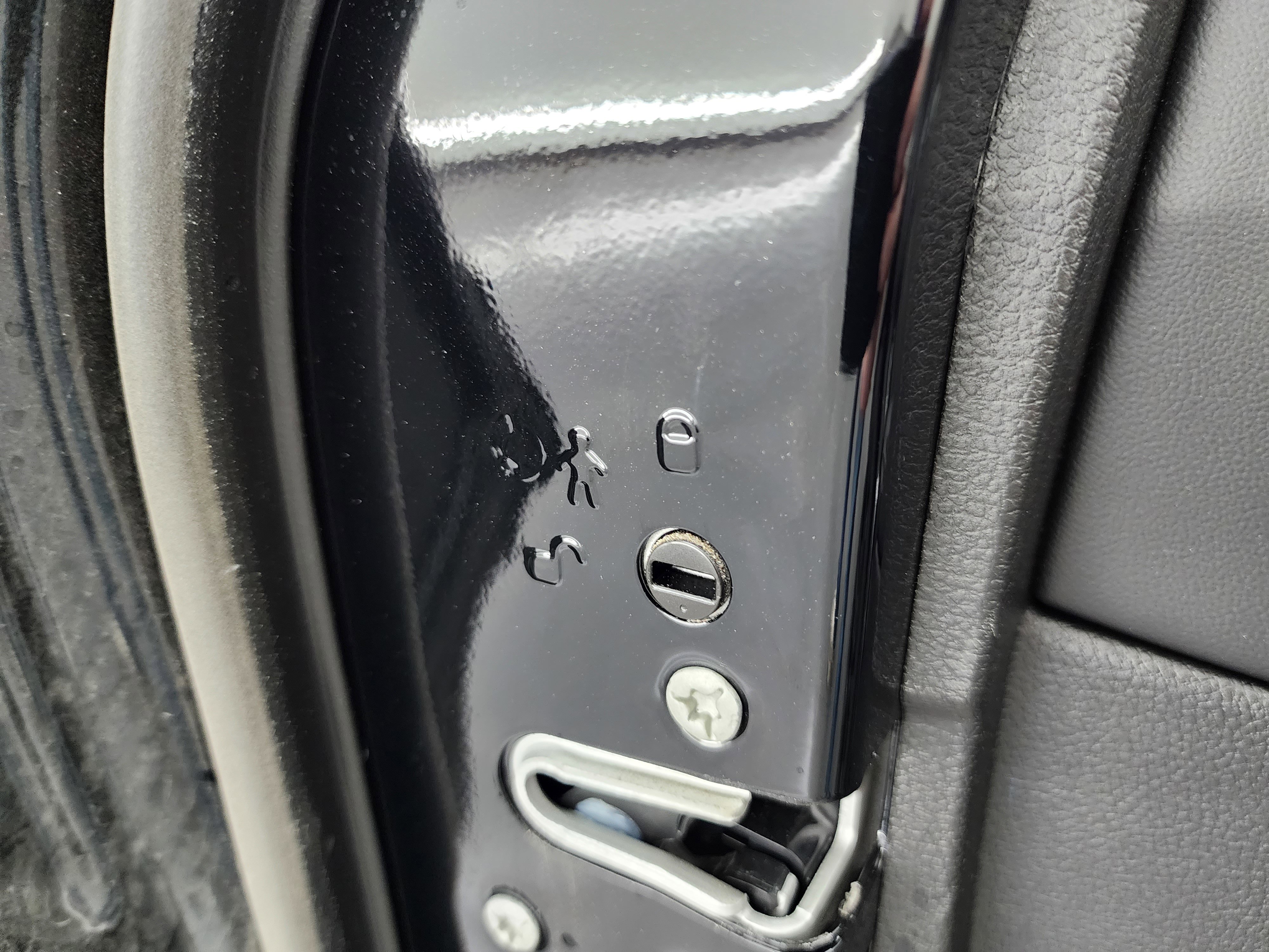 Used 2023 Jeep Grand Cherokee Limited w/ Black Appearance Package image 40