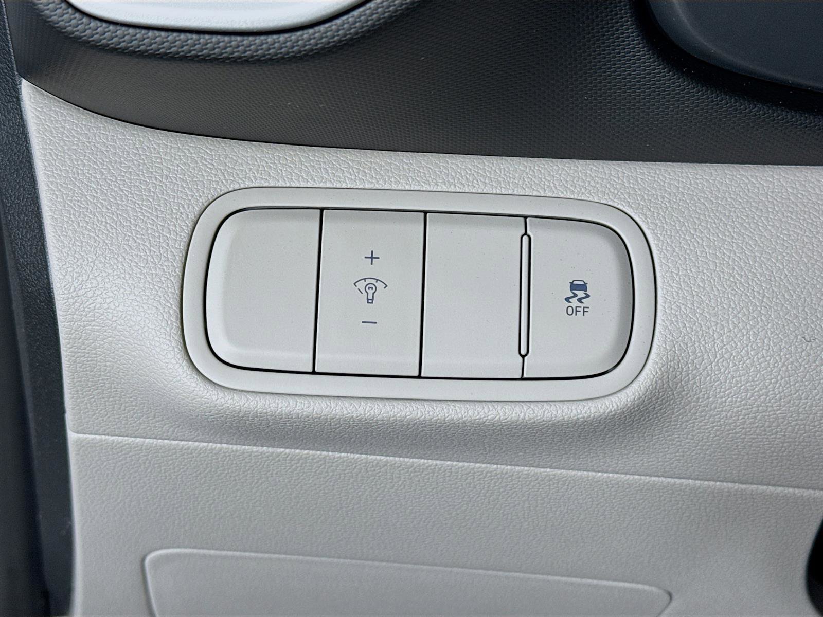 New 2025 Hyundai Venue SEL image 10