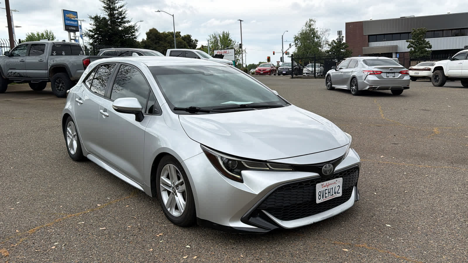 Used 2019 Toyota Corolla SE image 3