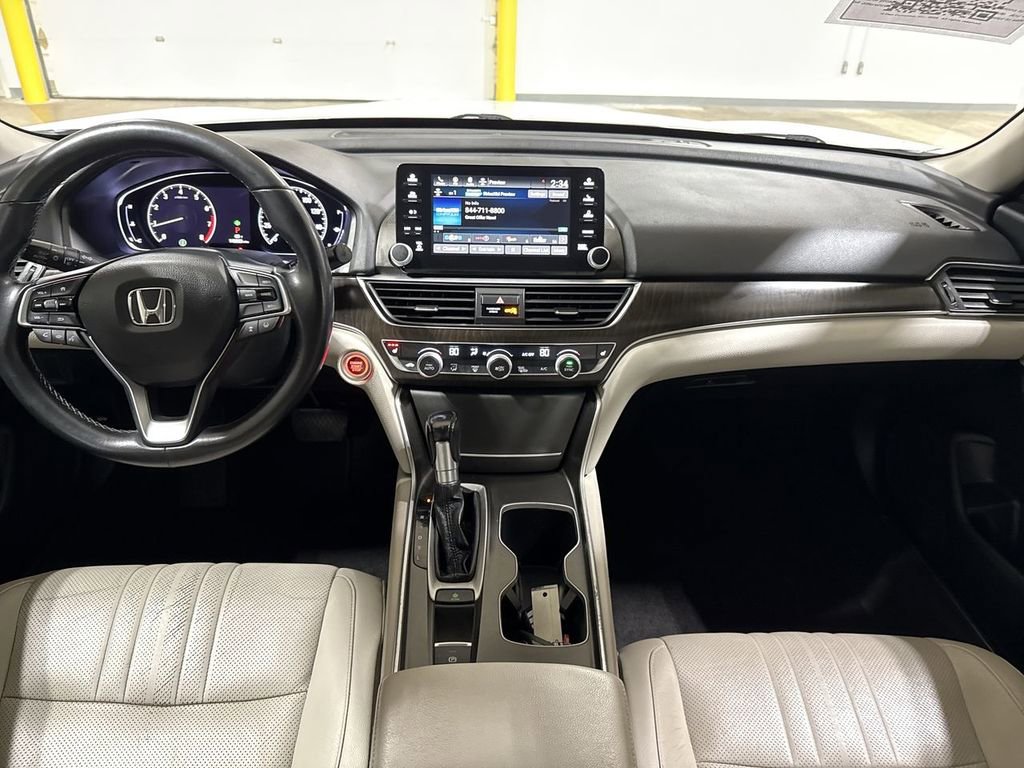 Used 2018 Honda Accord EX-L image 10