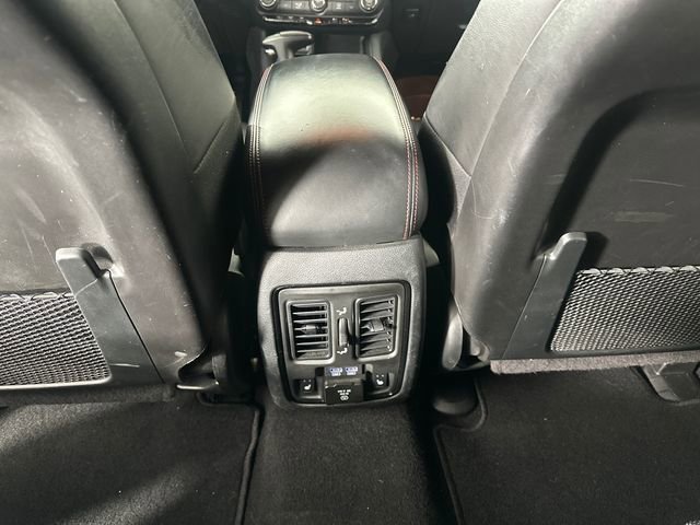 Certified 2024 Dodge Durango GT image 14