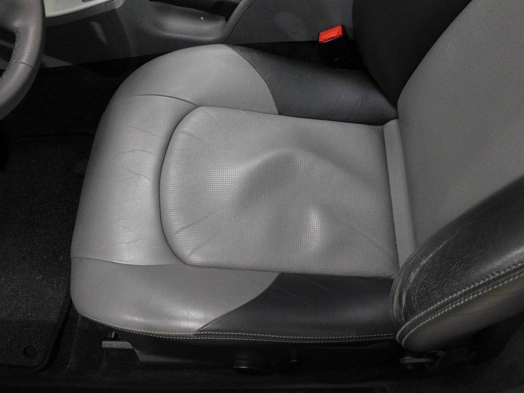 Used 2005 Chrysler Crossfire Limited RWD image 54
