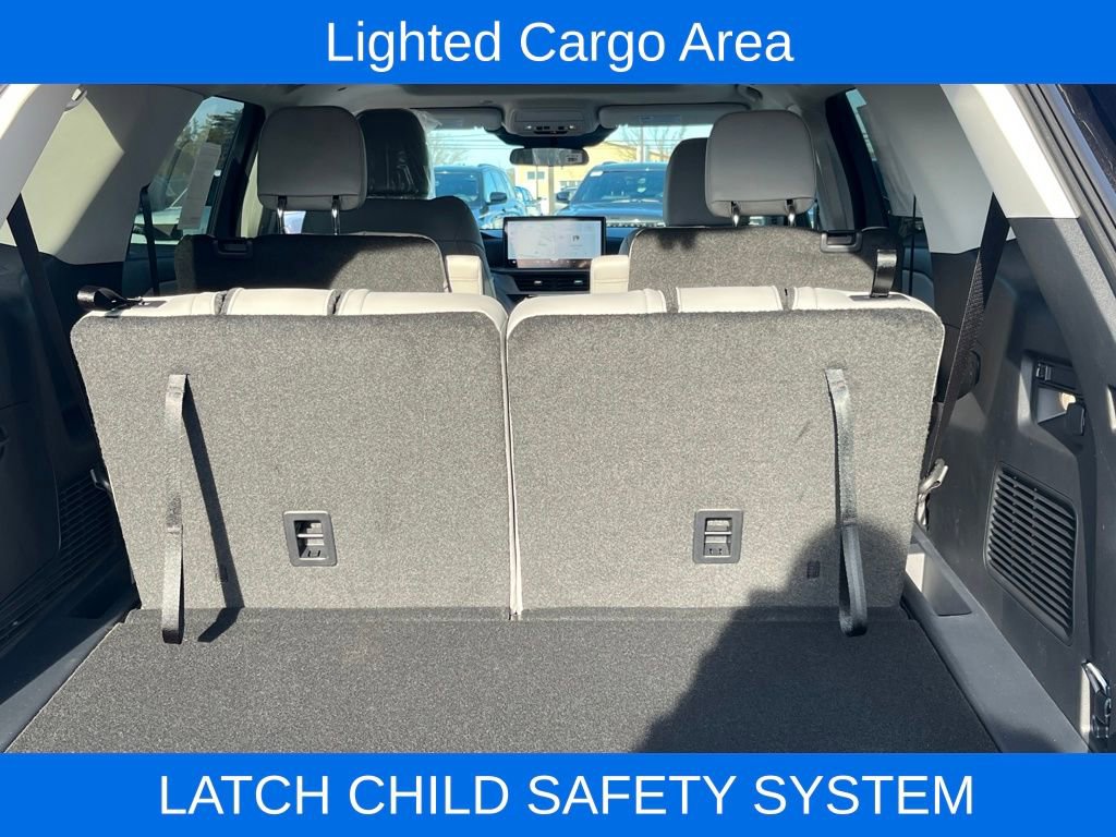 New 2026 Ford Explorer Active w/ Active Comfort Package image 28