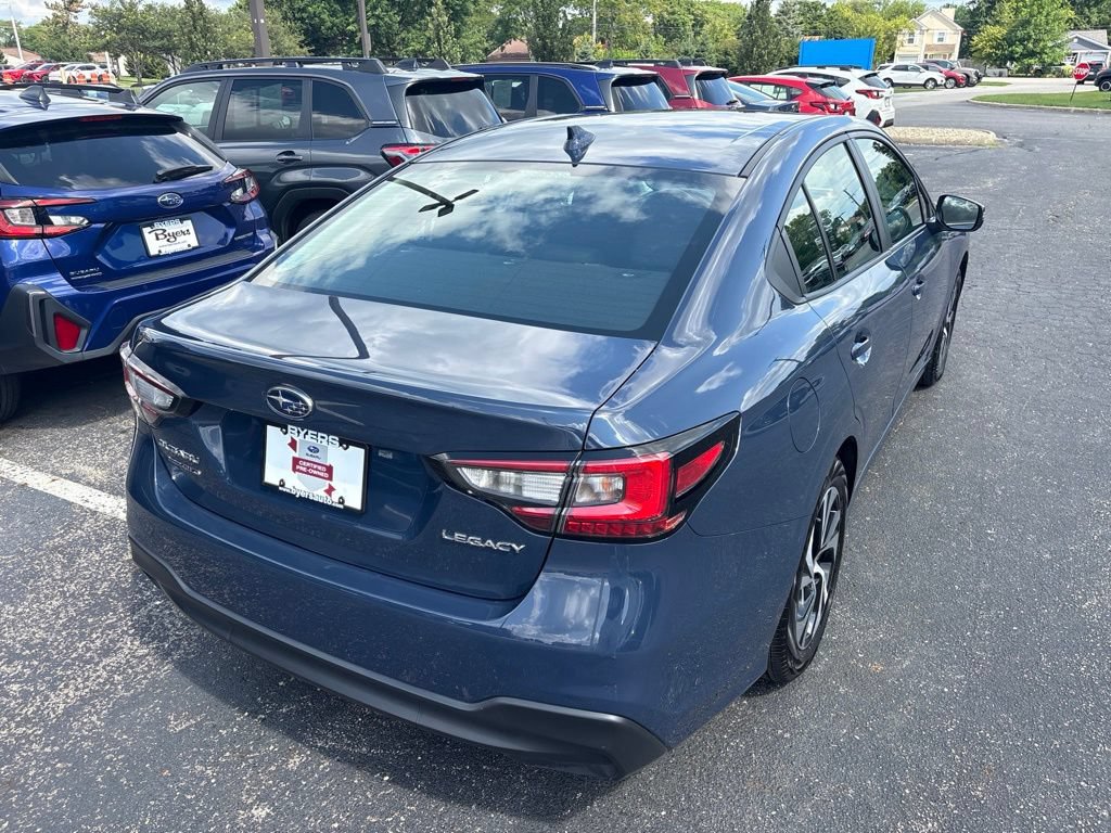 Used 2025 Subaru Legacy Premium AWD/4WD image 3