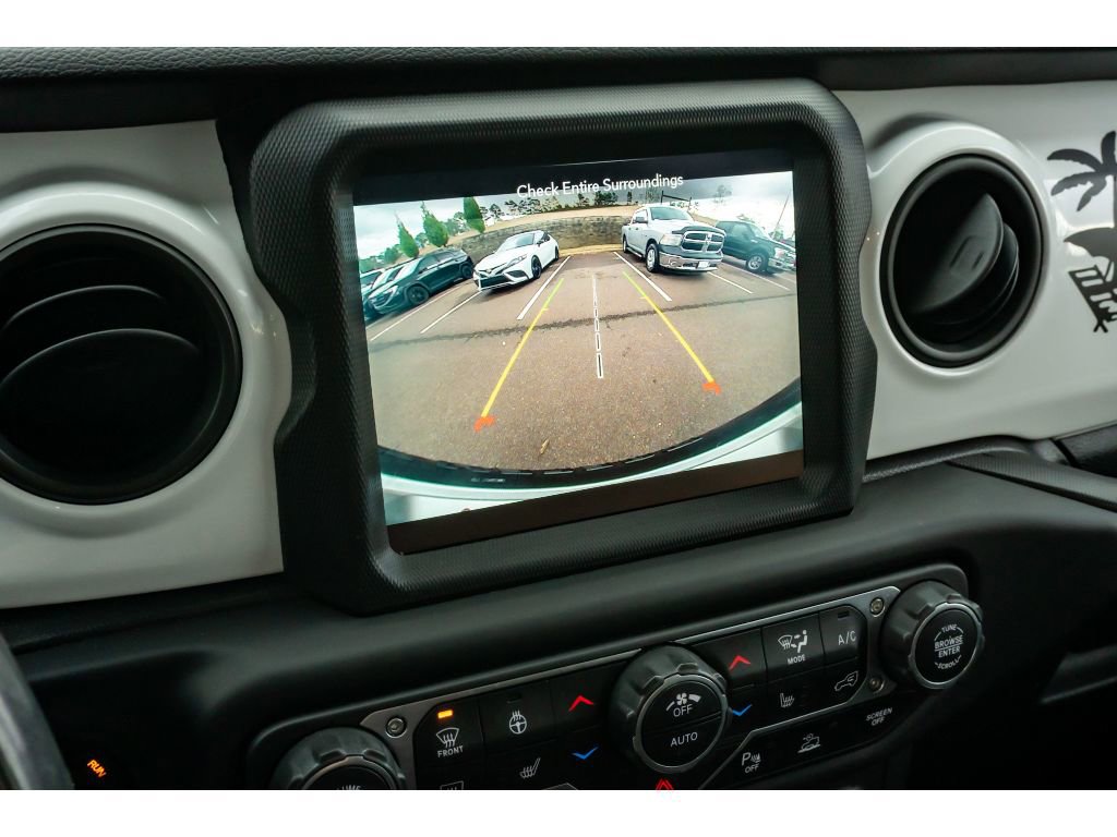 Used 2021 Jeep Wrangler Unlimited Islander image 22