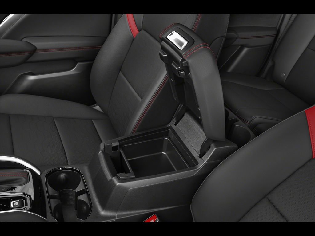 Used 2024 Chevrolet Colorado Z71 w/ Z71 Convenience Package 2 image 13