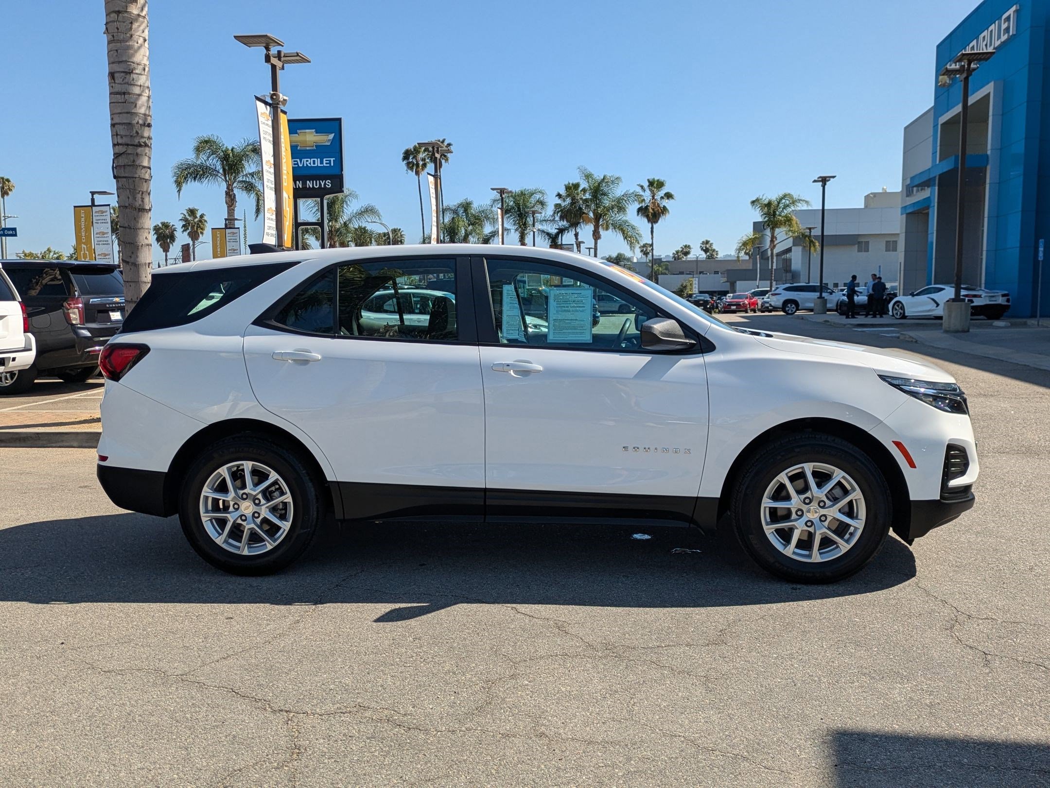 Used 2023 Chevrolet Equinox LS w/ LPO, Cargo Package image 3